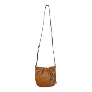 Michael Kors - EC - Tan Crossbody Bag with Gold Charm